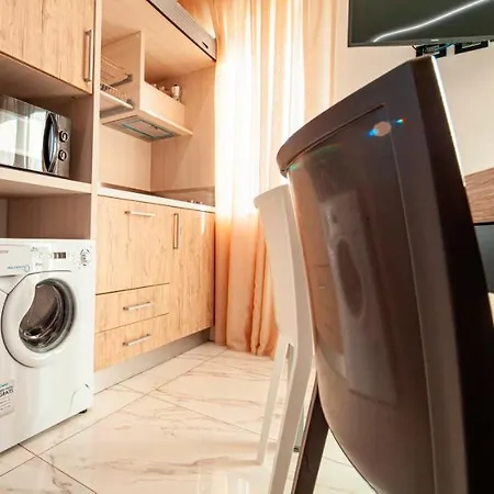 Mariaelena - Momena Aparthotel Rossano Stazione