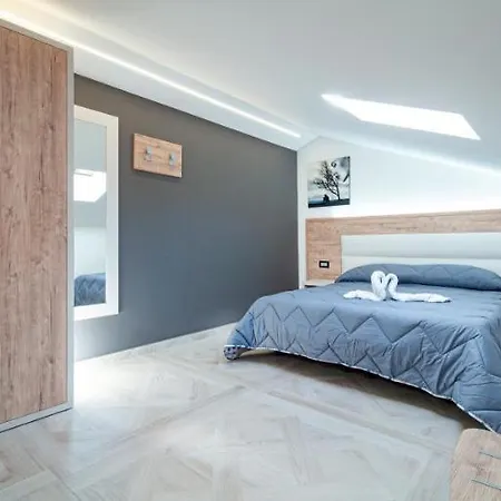 Mariaelena - Momena Aparthotel Rossano Stazione