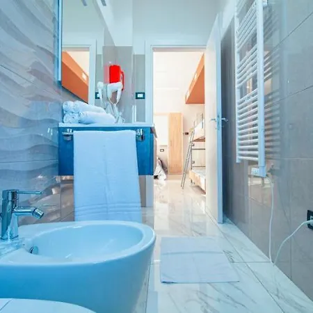 Mariaelena - Momena Aparthotel 3*